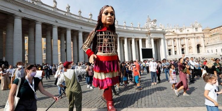 “Little Amal” highlights the plight of migrants and refugees