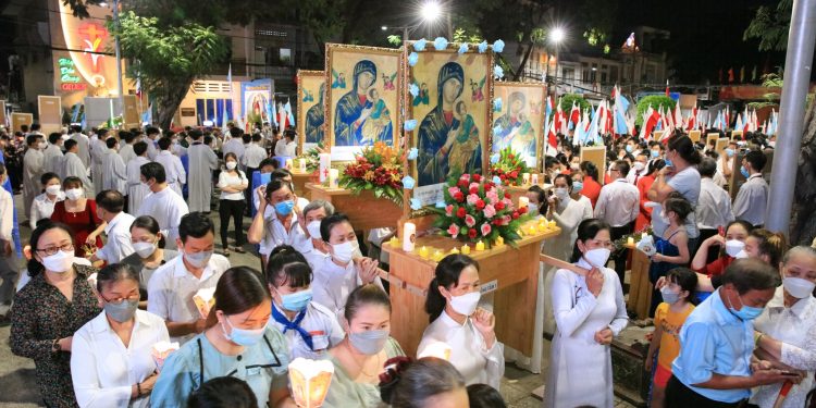 The Parish Mission at Tan Mai Parish of Xuan Loc Diocese (April 02, 2022 – April 08, 2022)