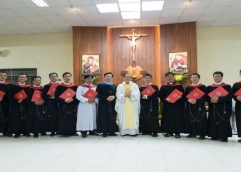 CLOSING CEREMONY IN SAINT ALPHONSUS THEOLOGATE OF VIETNAM