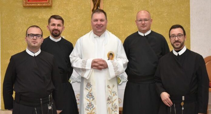 Albania: Visit of the Superior General, Fr Rogério Gomes CSsR